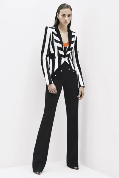Look 10